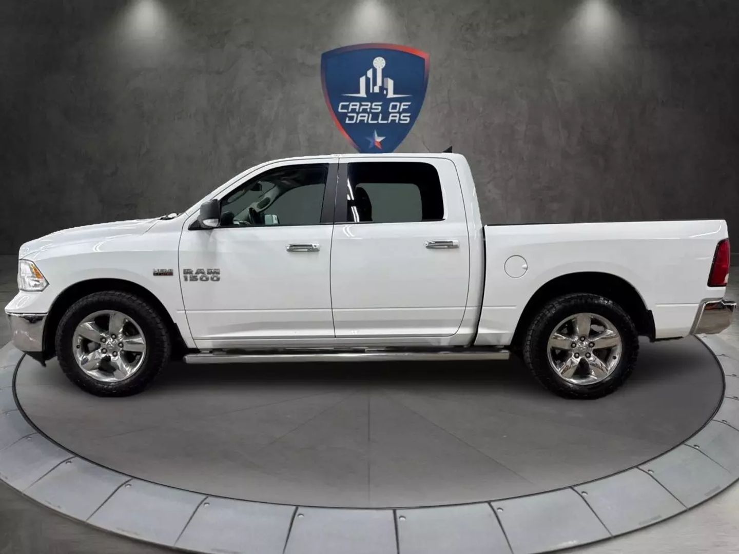 2015 Ram 1500 Crew Cab - Image 2