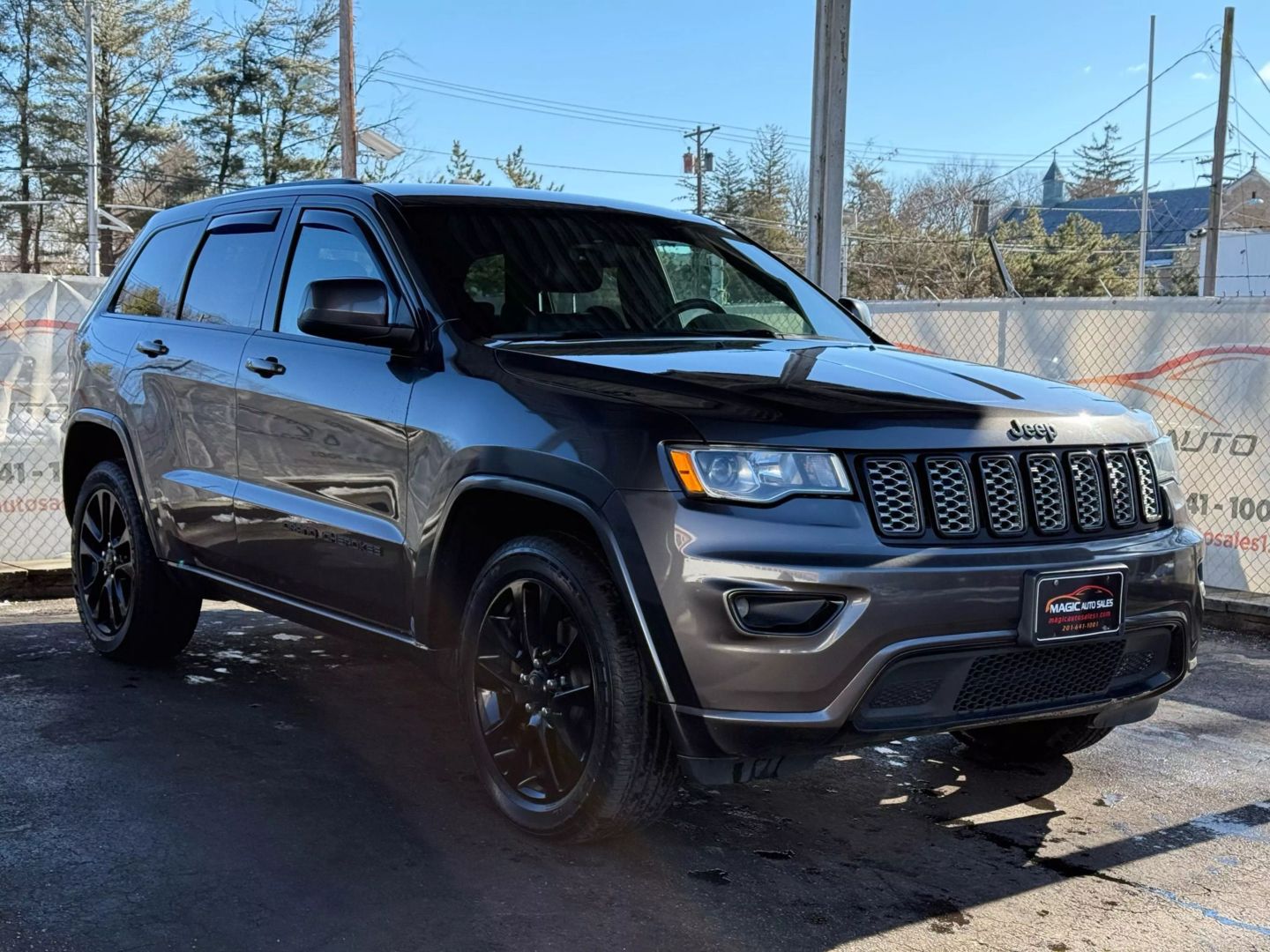 2018 Jeep Grand Cherokee - Image 6