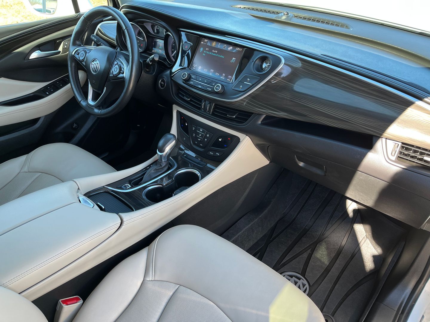 2020 BUICK ENVISION SUV 4-CYL, 2.5 LITER ESSENCE SPORT UTILITY 4D