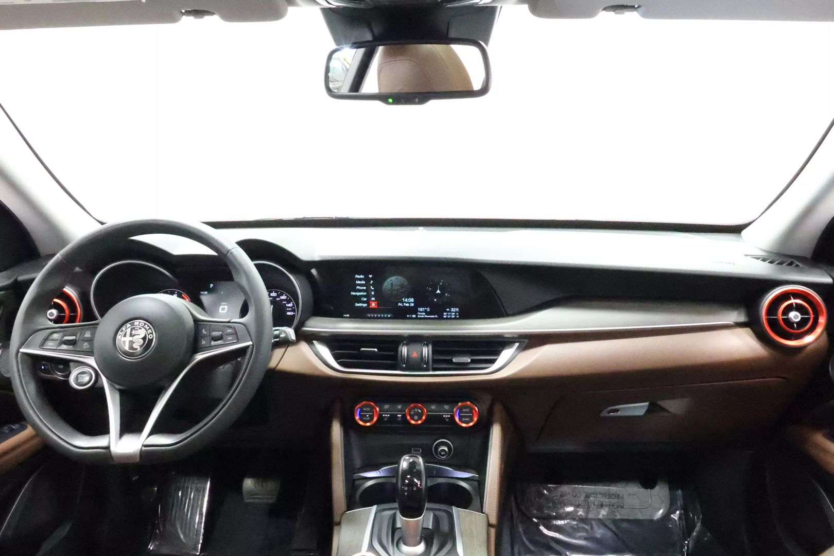2018 Alfa Romeo Stelvio - Image 45