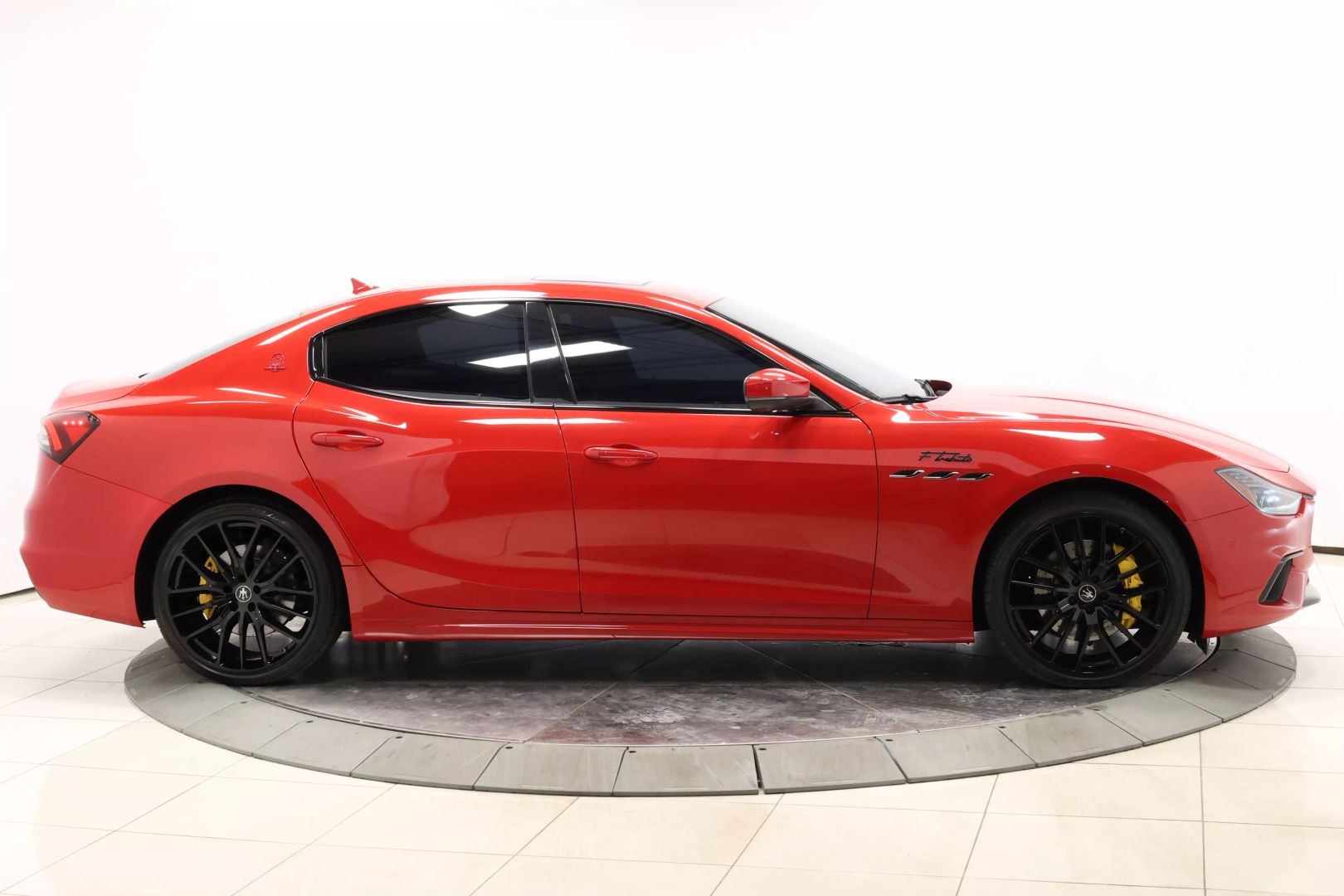 2022 Maserati Ghibli - Image 60