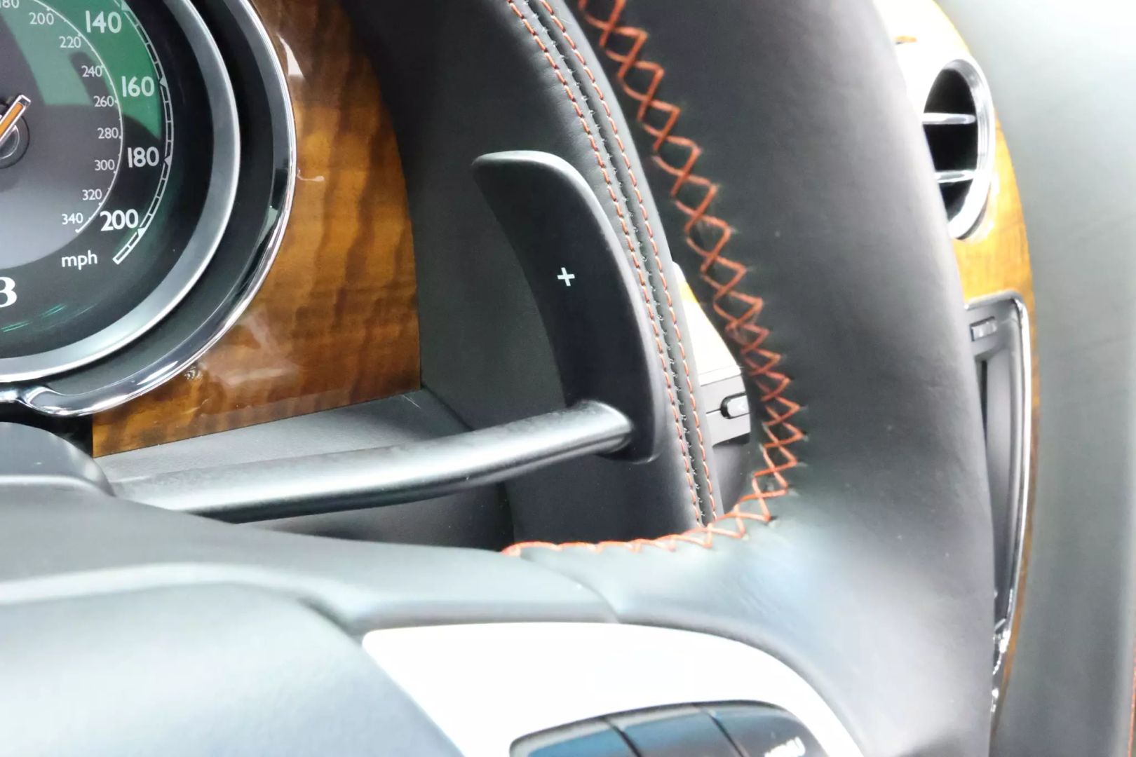2013 Bentley Continental - Image 28