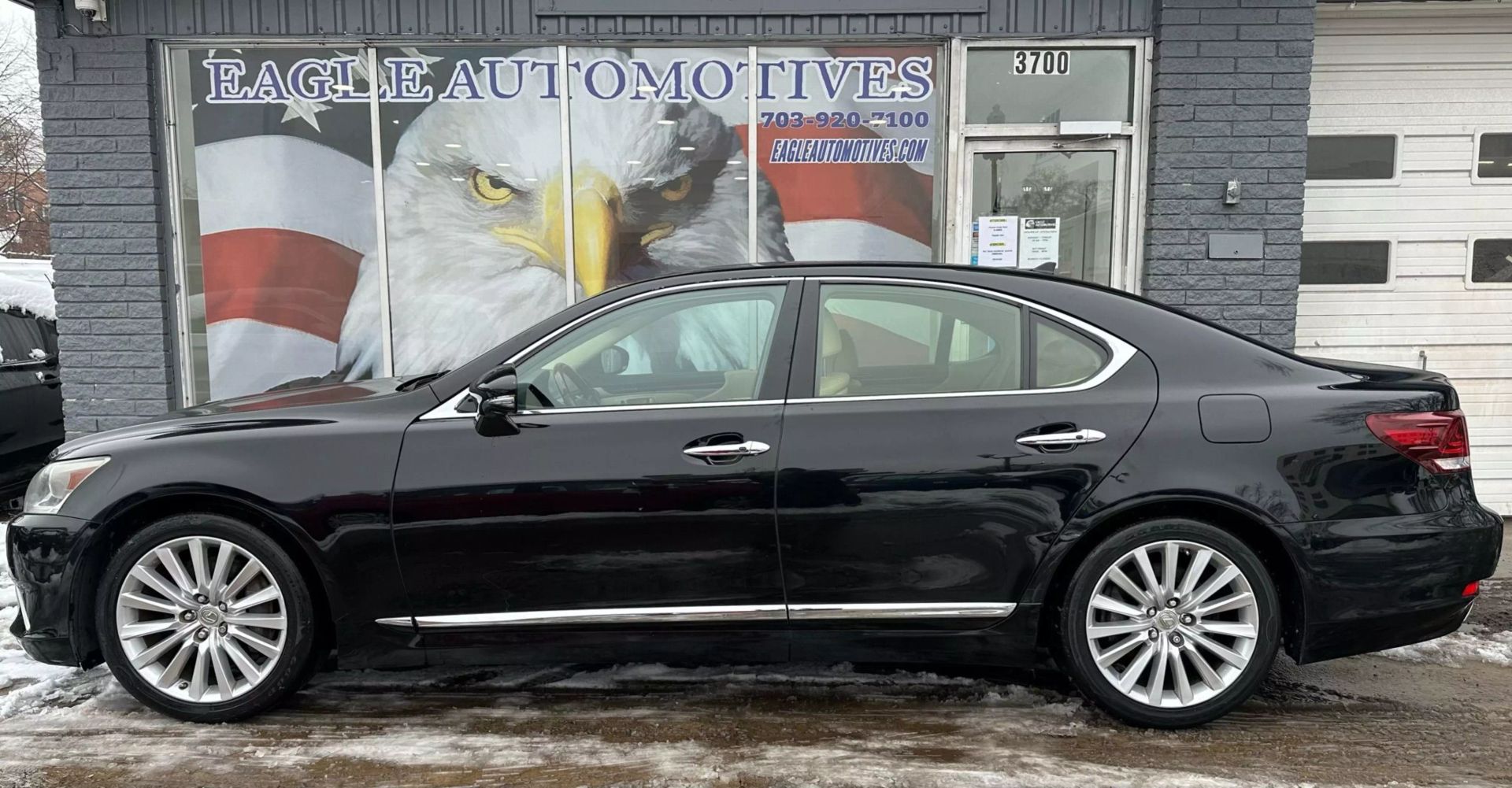 Used 2013 Lexus LS Base with VIN JTHCL5EF3D5019082 for sale in Arlington, VA