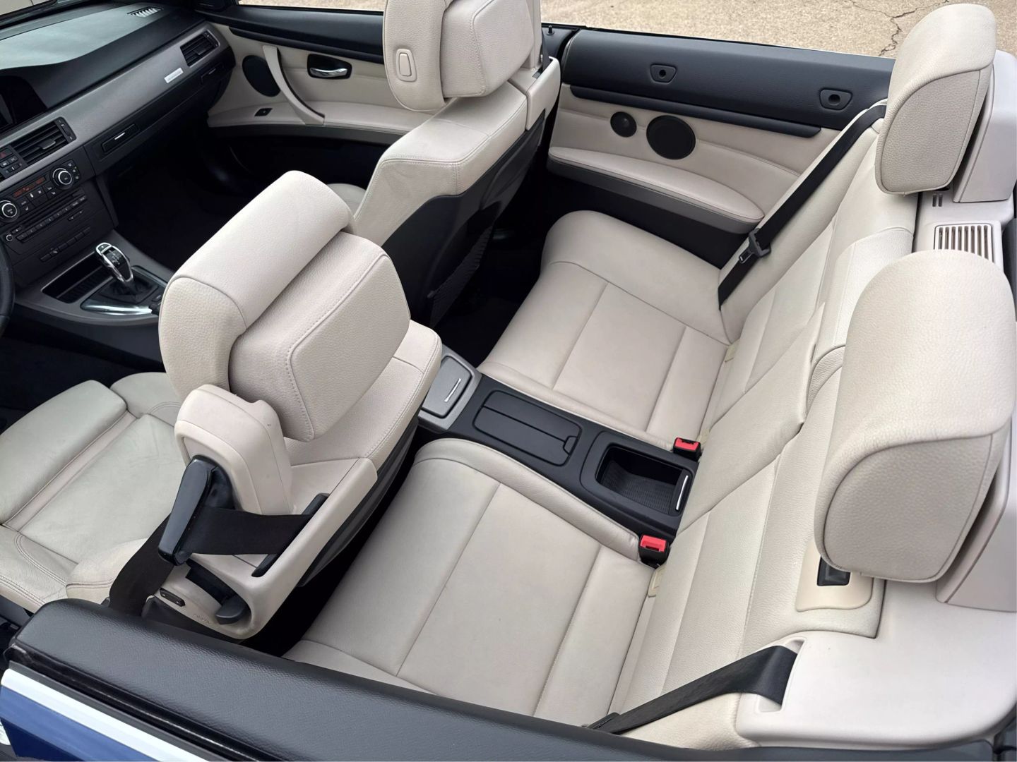 2011 Bmw 3 Series - Image 34