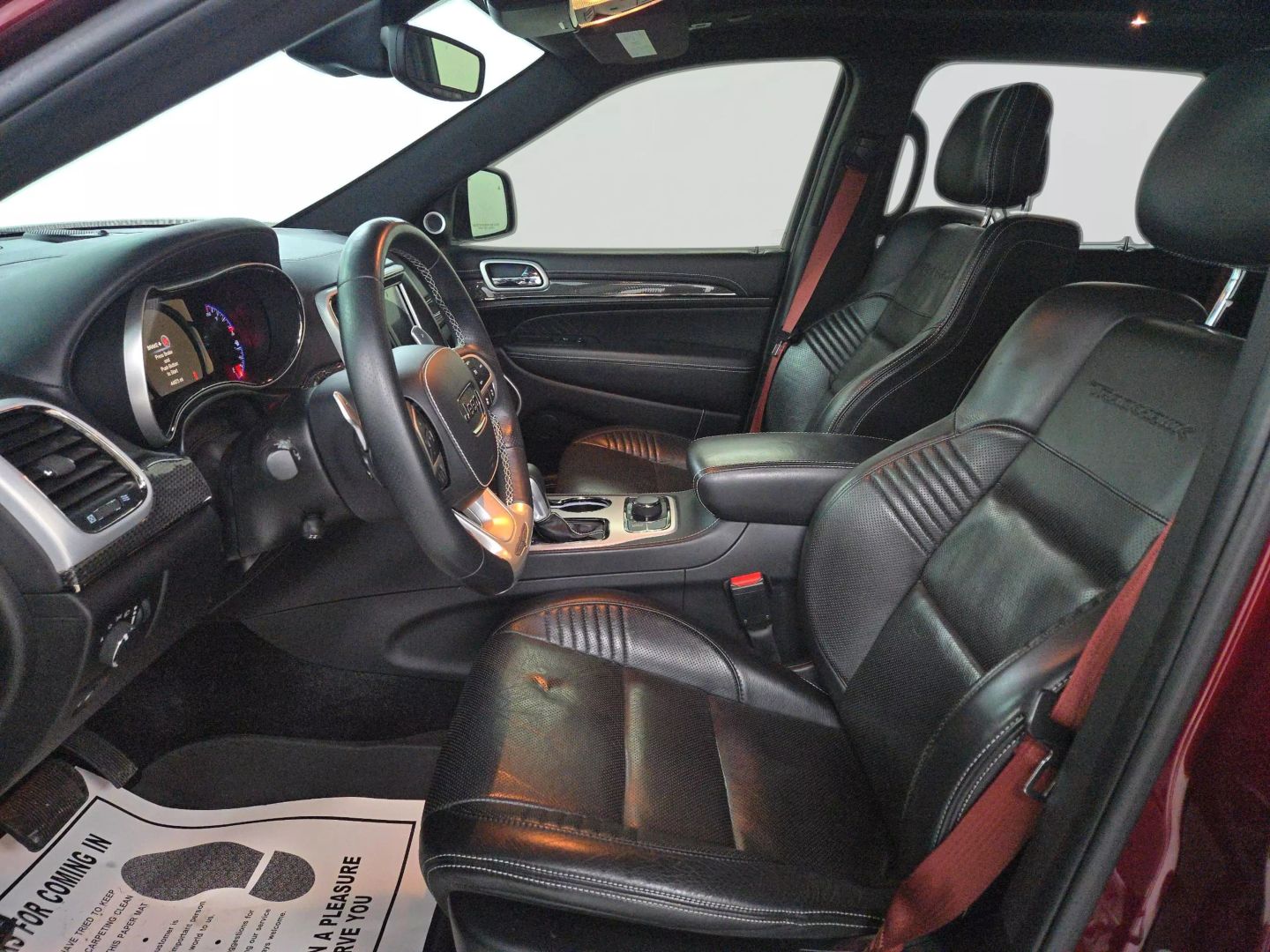 2018 Jeep Grand Cherokee - Image 9