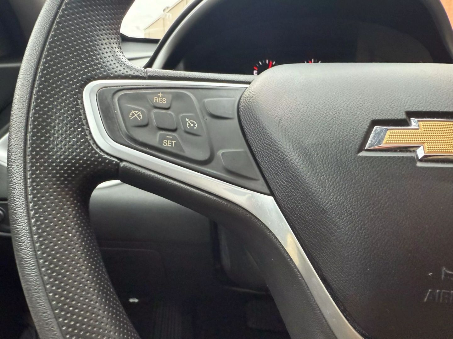 2022 Chevrolet Malibu - Image 15
