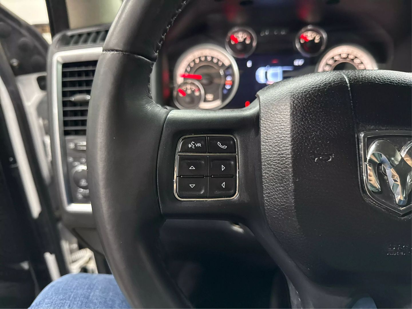 2015 Ram 1500 Crew Cab - Image 23