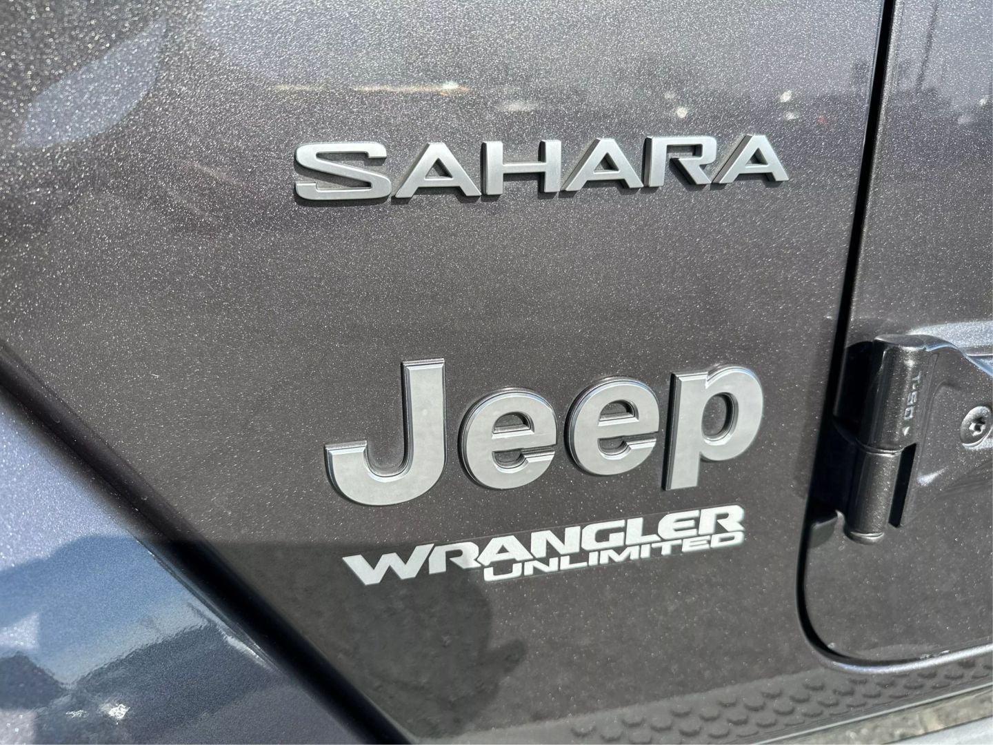 2019 JEEP WRANGLER UNLIMITED SUV 4-CYL, TURBO, 2.0 LITER SAHARA SPORT UTILITY 4D