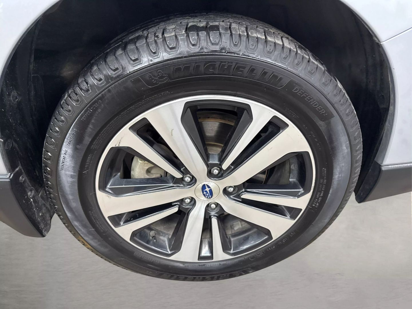 2019 Subaru Outback - Image 14