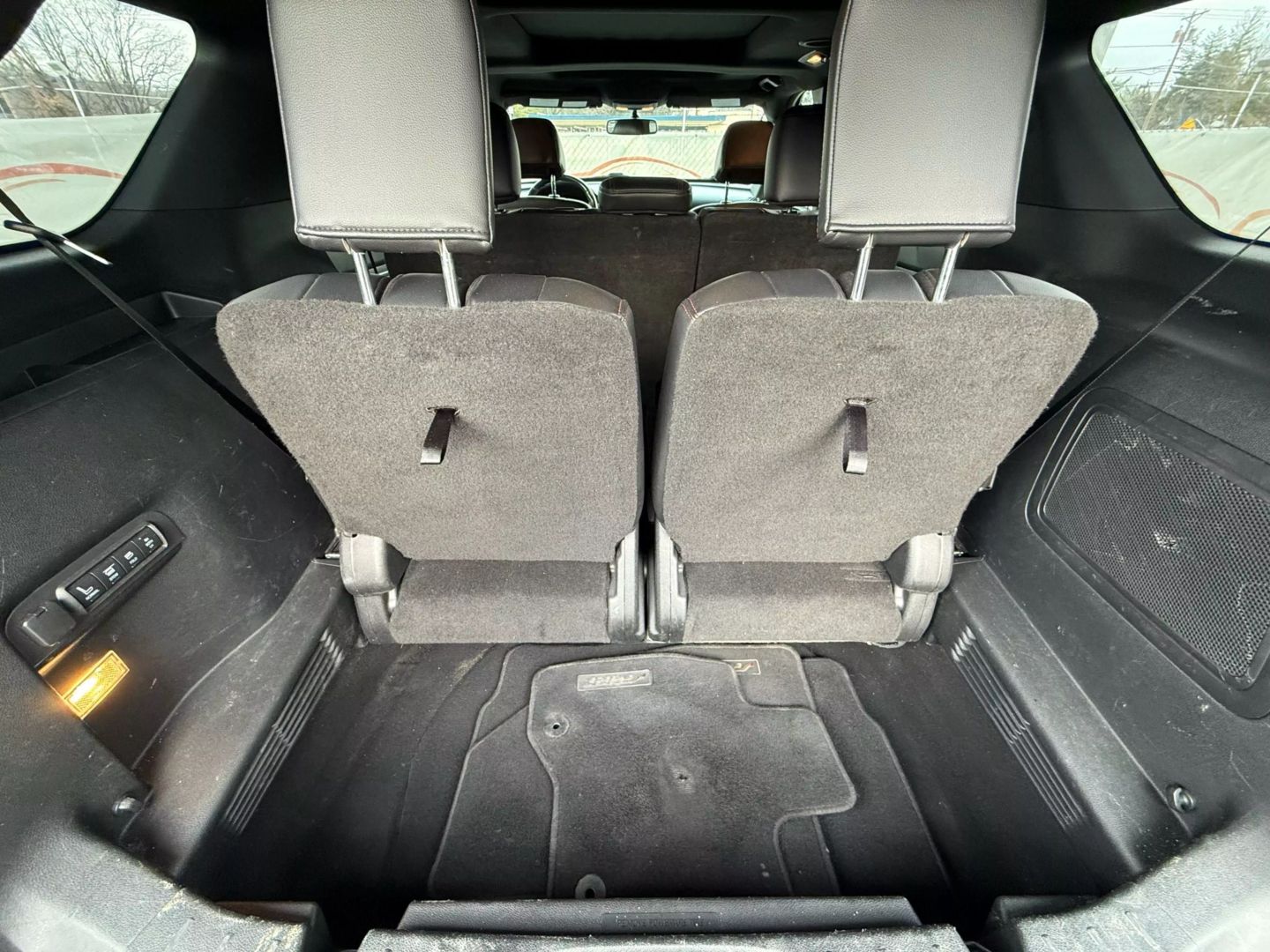 2017 Ford Explorer - Image 21