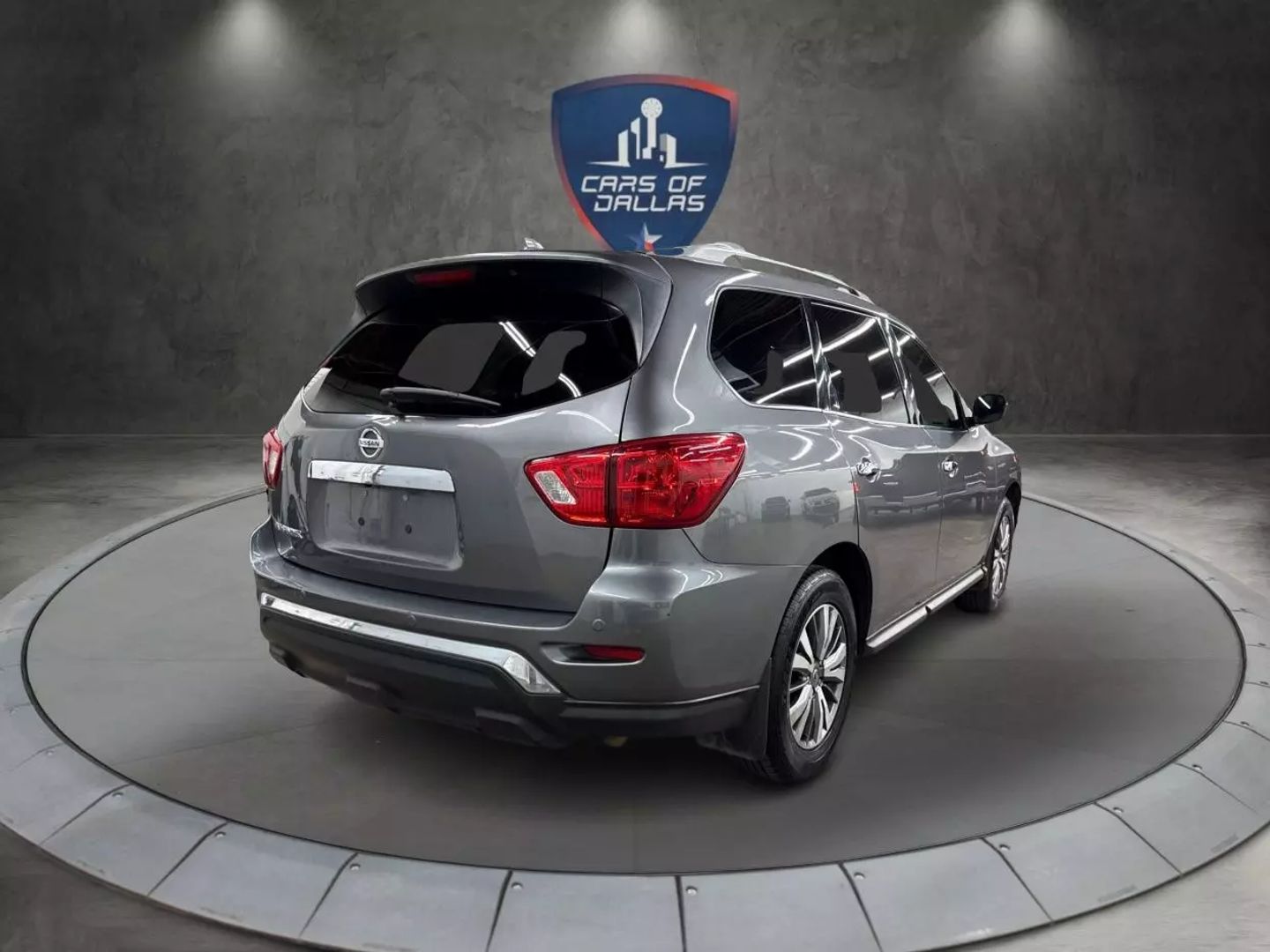 2019 Nissan Pathfinder - Image 5