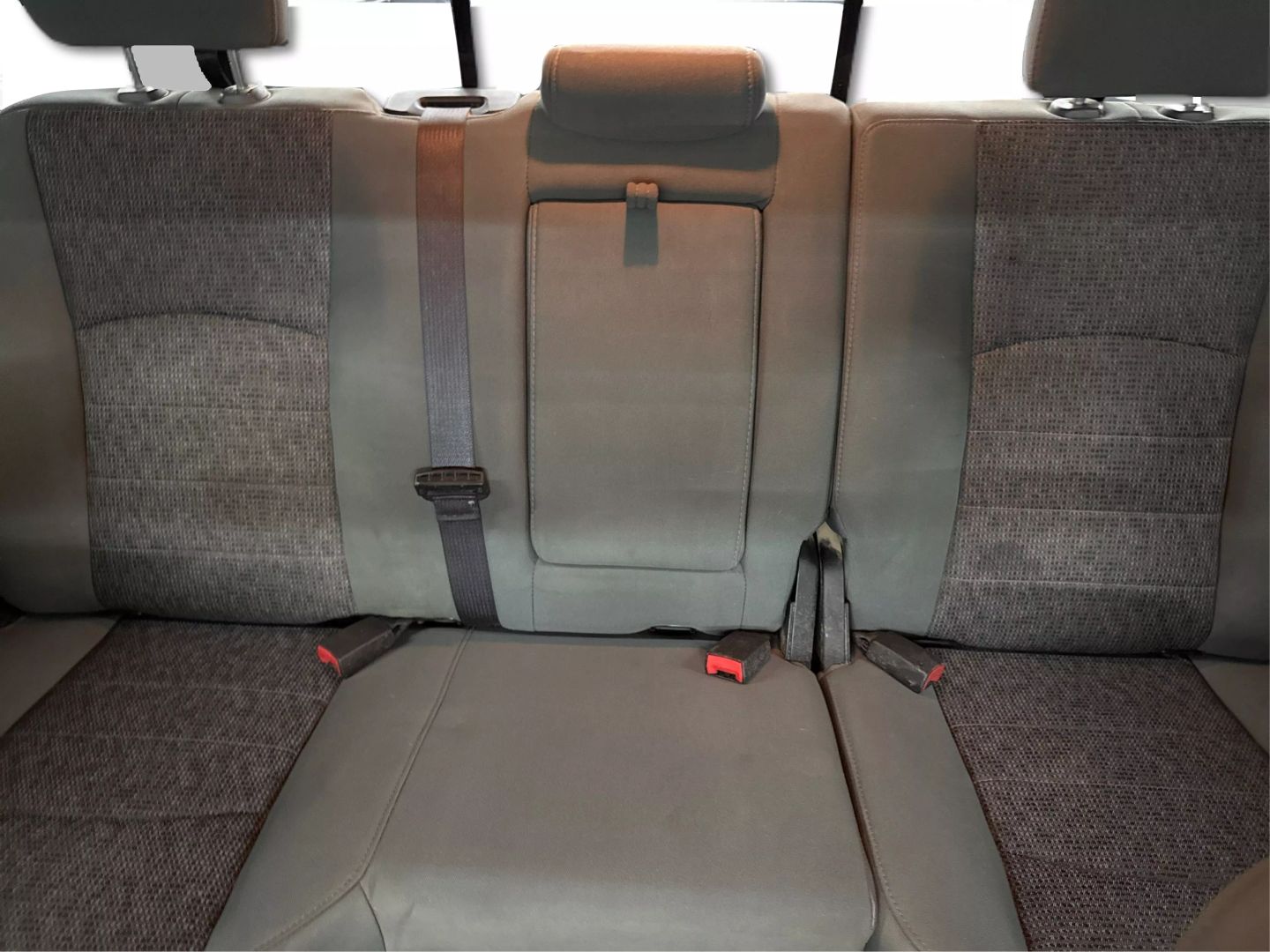 2015 Ram 1500 Crew Cab - Image 29