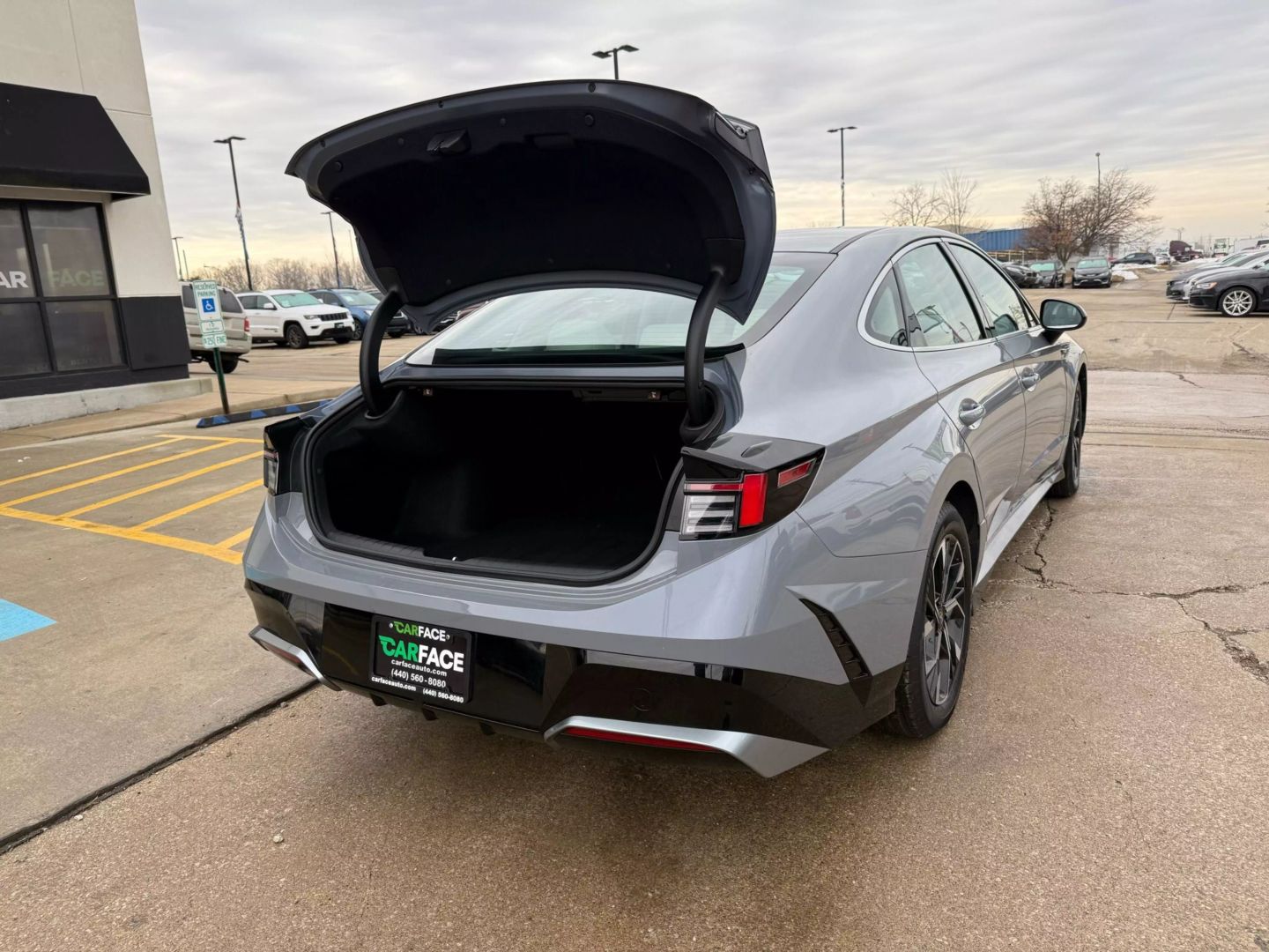 2024 Hyundai Sonata - Image 14