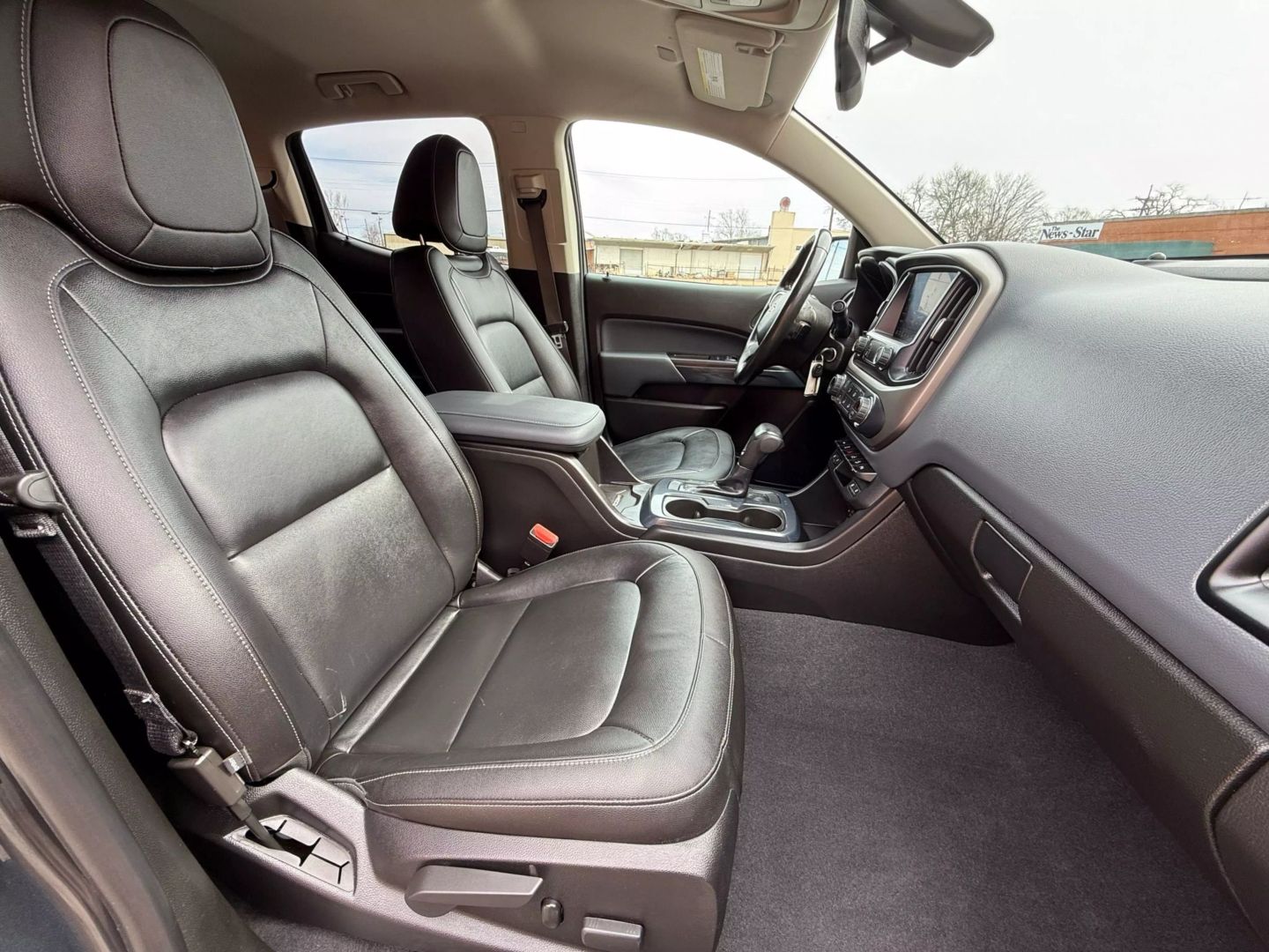 2020 Chevrolet Colorado Crew Cab - Image 19