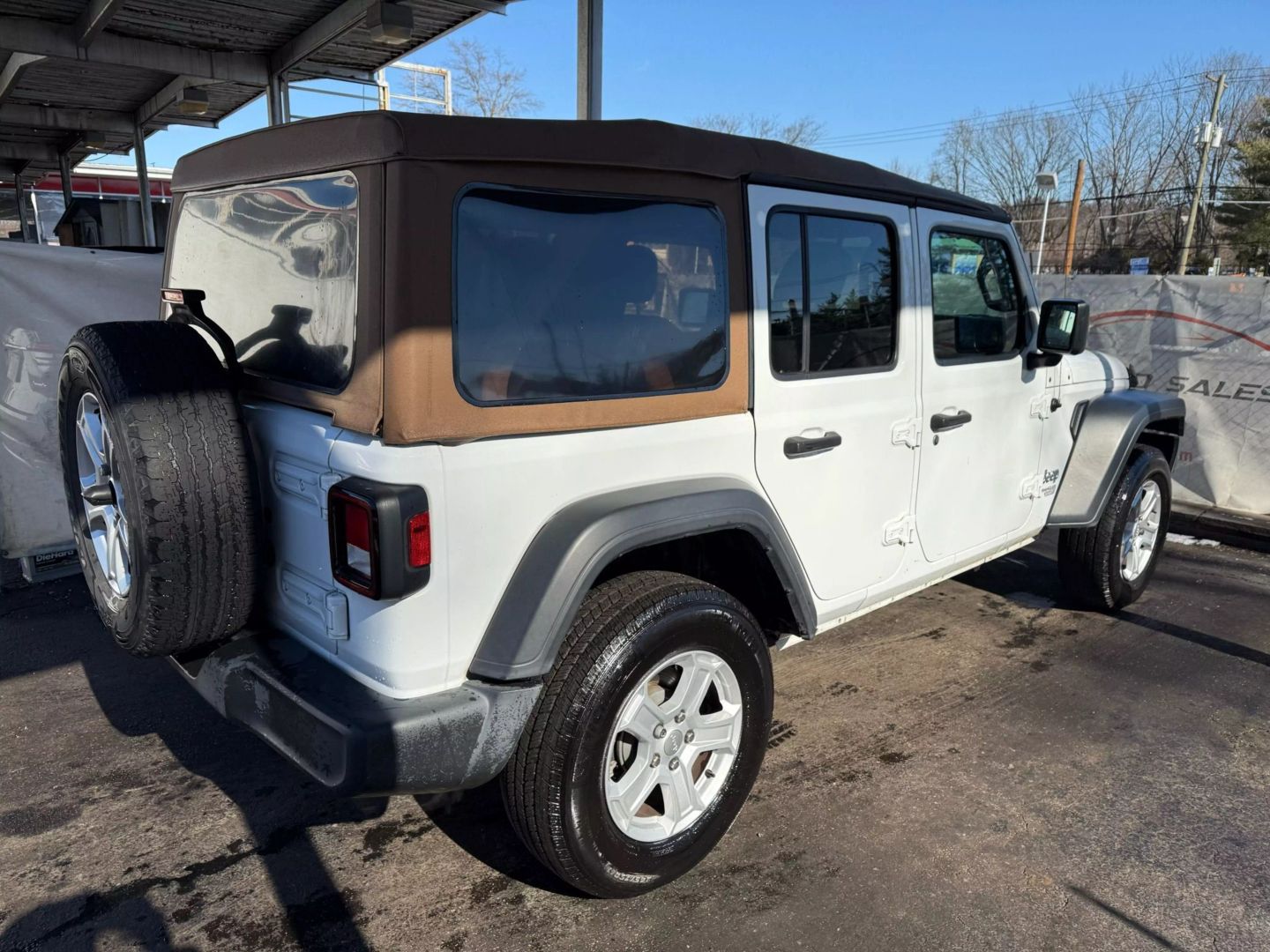 2019 Jeep Wrangler Unlimited - Image 12