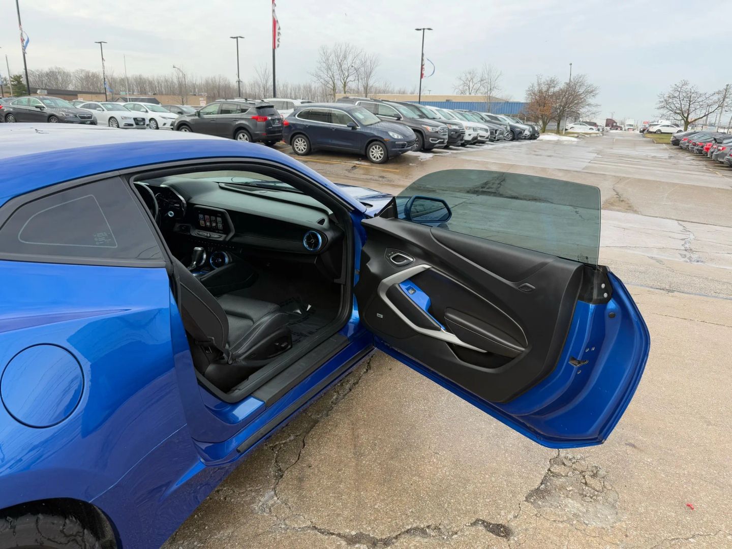 2017 Chevrolet Camaro - Image 21