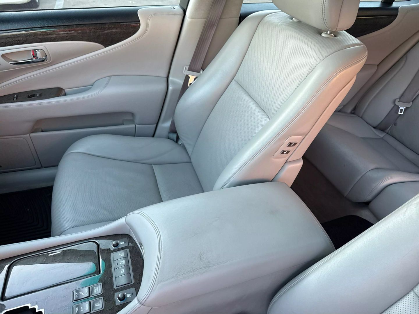 2007 Lexus Ls - Image 34