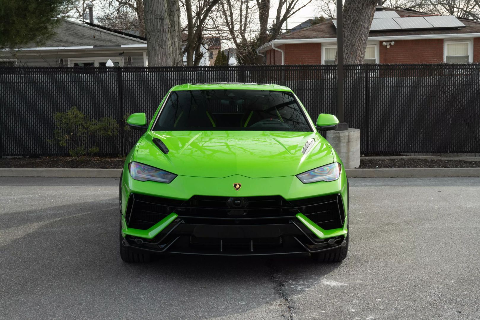 2023 Lamborghini Urus - Image 4