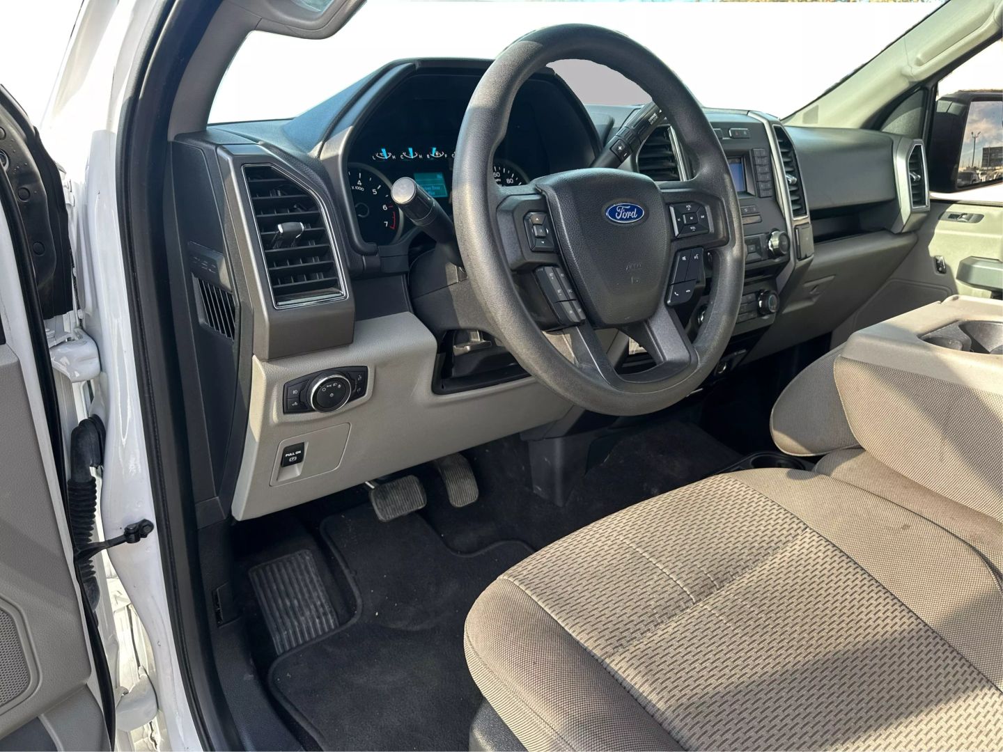 2018 FORD F150 SUPERCREW CAB PICKUP V6, ECOBOOST, TT, 3.5L XLT PICKUP 4D 5 1/2 FT