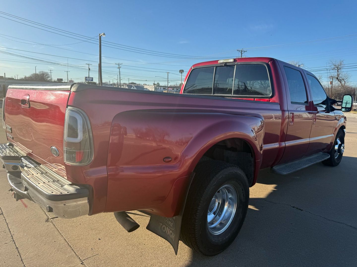 2003 Ford F350 Super Duty Crew Cab - Image 4