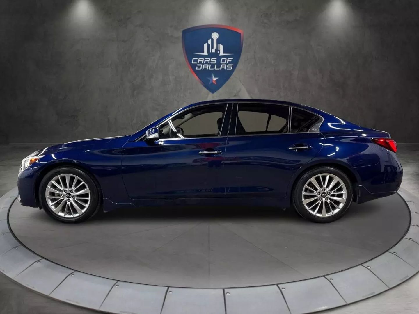 2021 Infiniti Q50 - Image 2