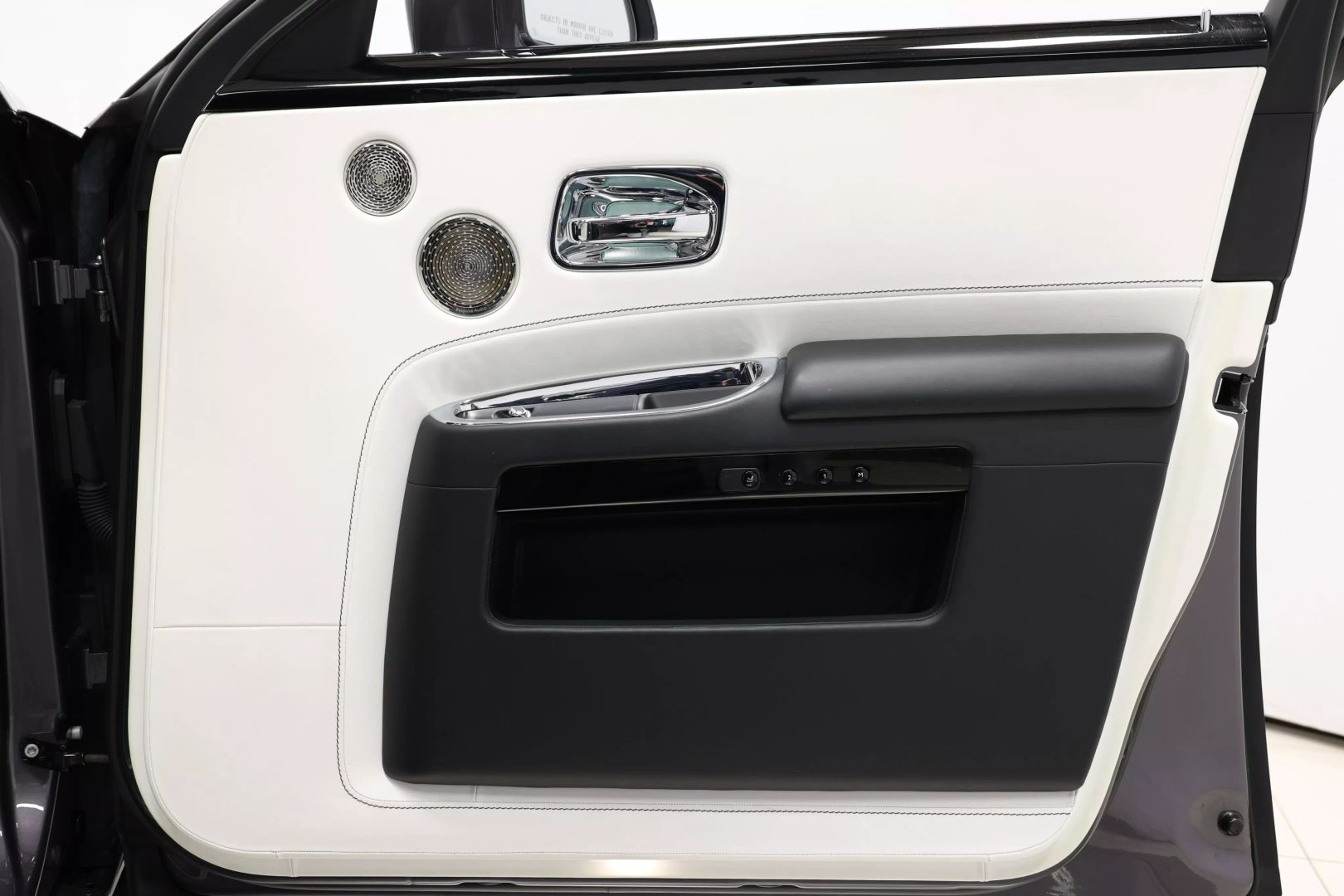 2019 Rolls-royce Ghost - Image 82