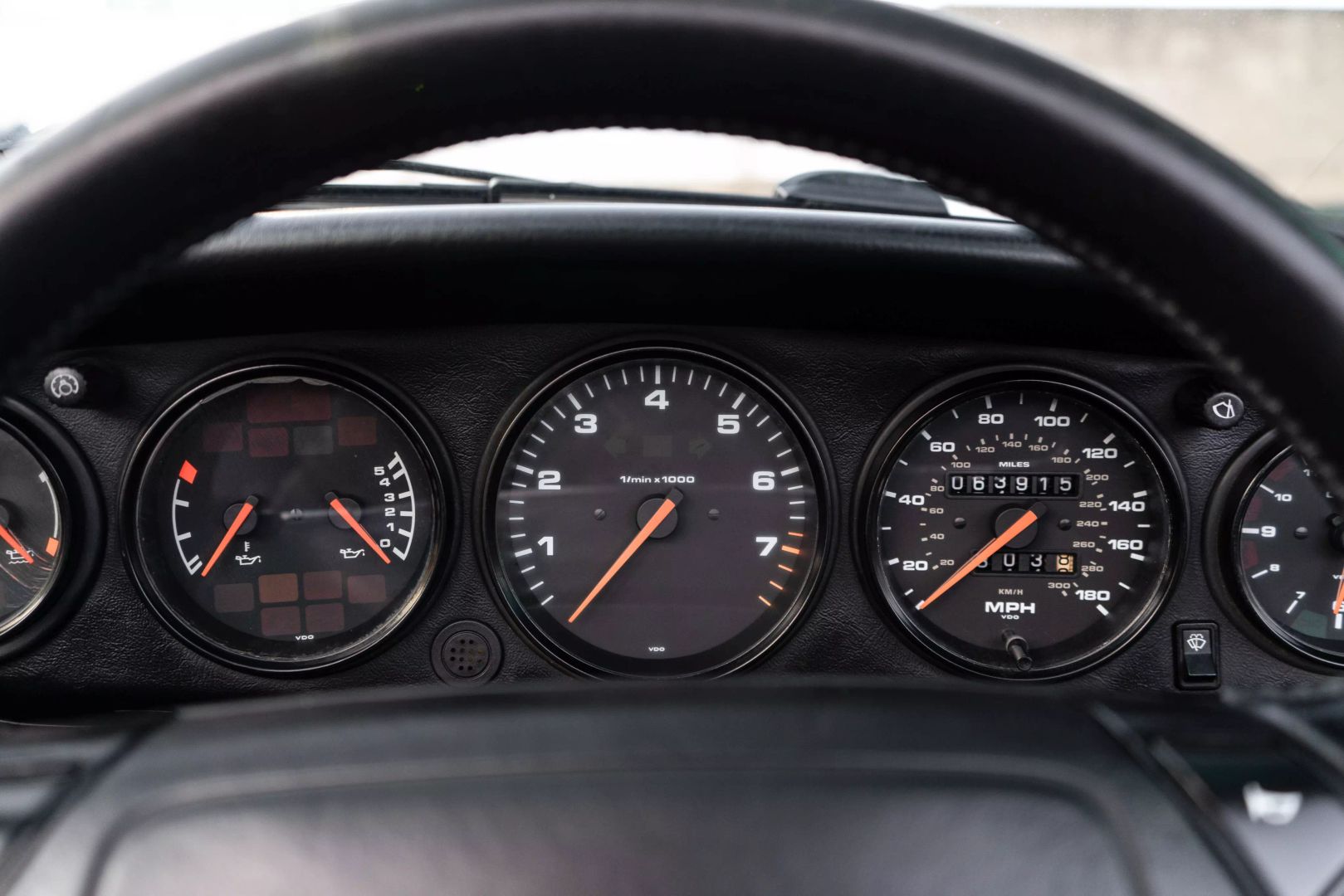 1990 Porsche 911 Carrera 2 - Image 68