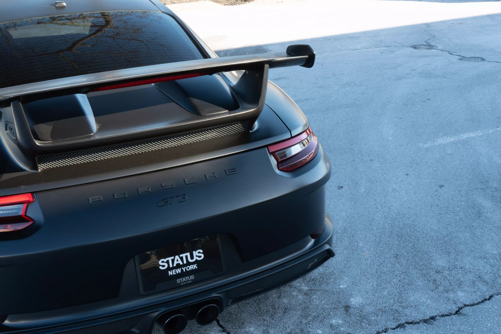 2018 Porsche 911 - Image 22