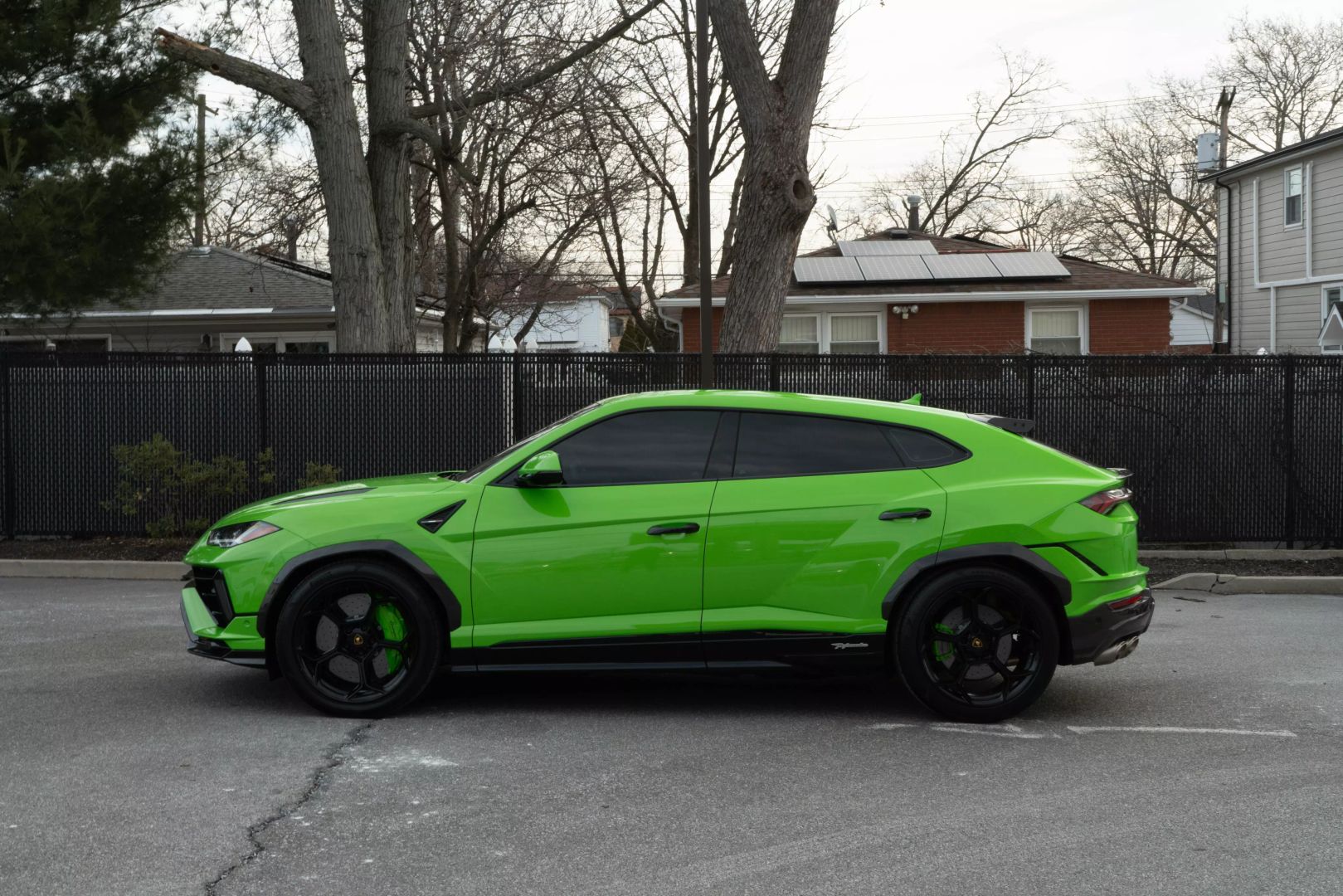 2023 Lamborghini Urus - Image 19