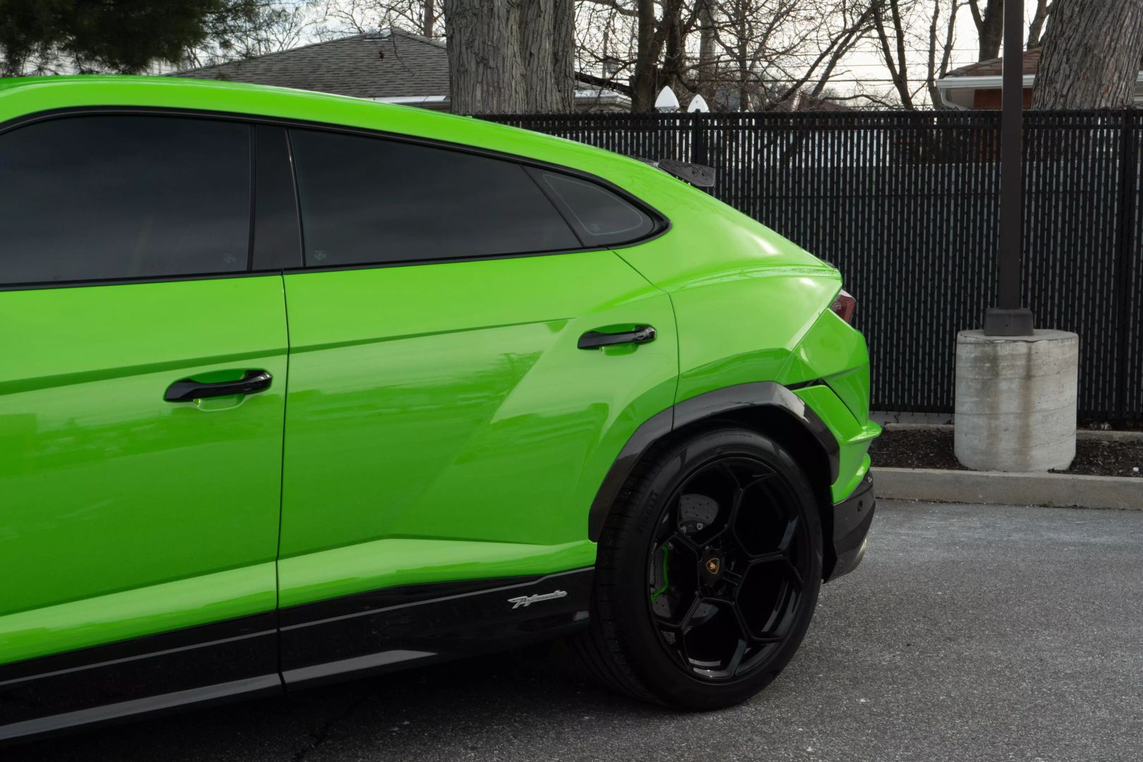 2023 Lamborghini Urus - Image 32
