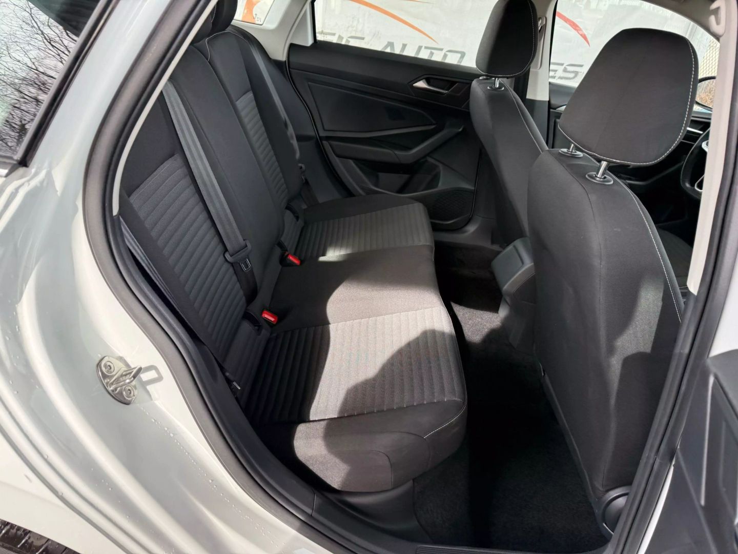2022 Volkswagen Jetta - Image 22