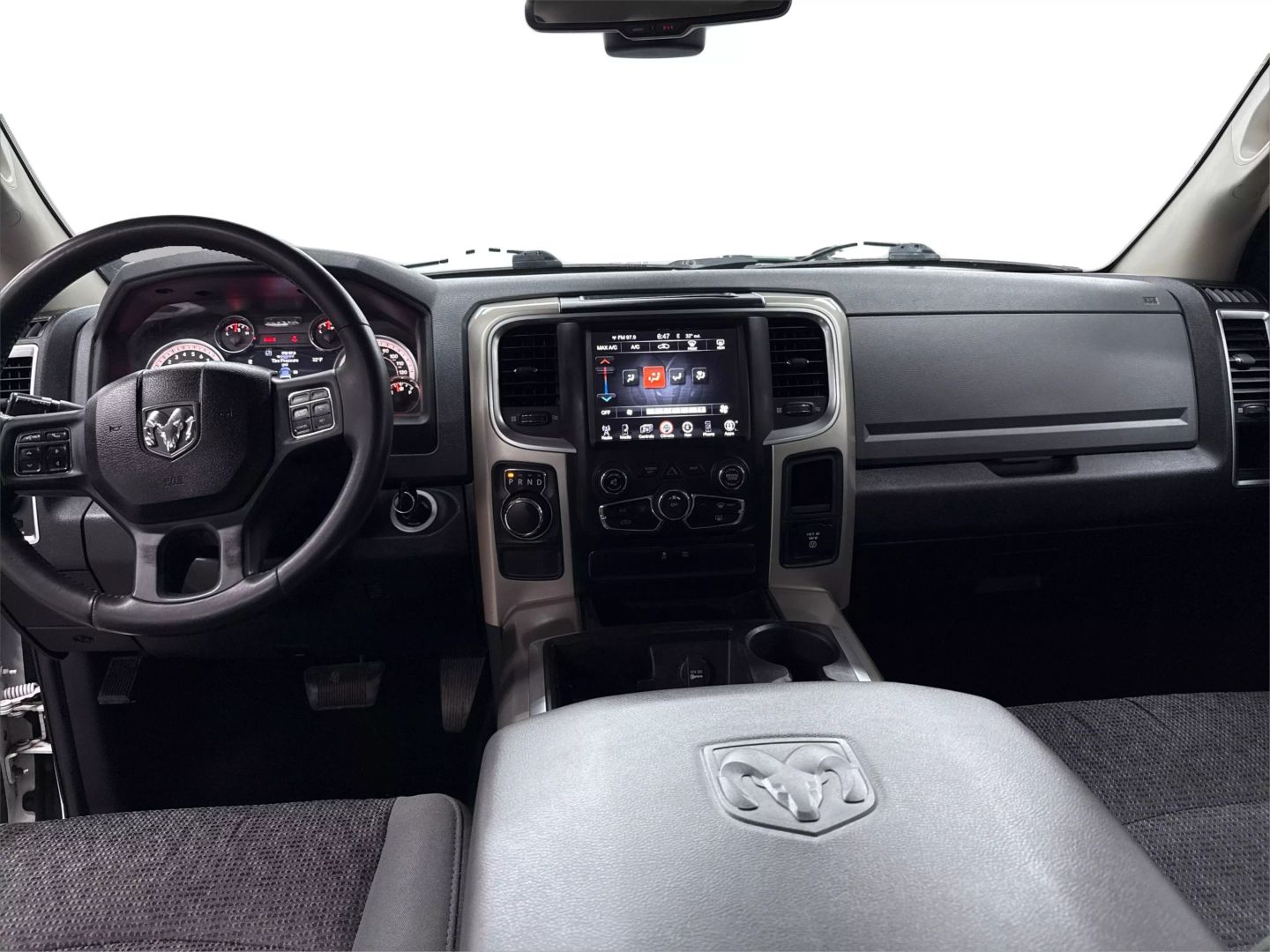 2015 Ram 1500 Crew Cab - Image 19