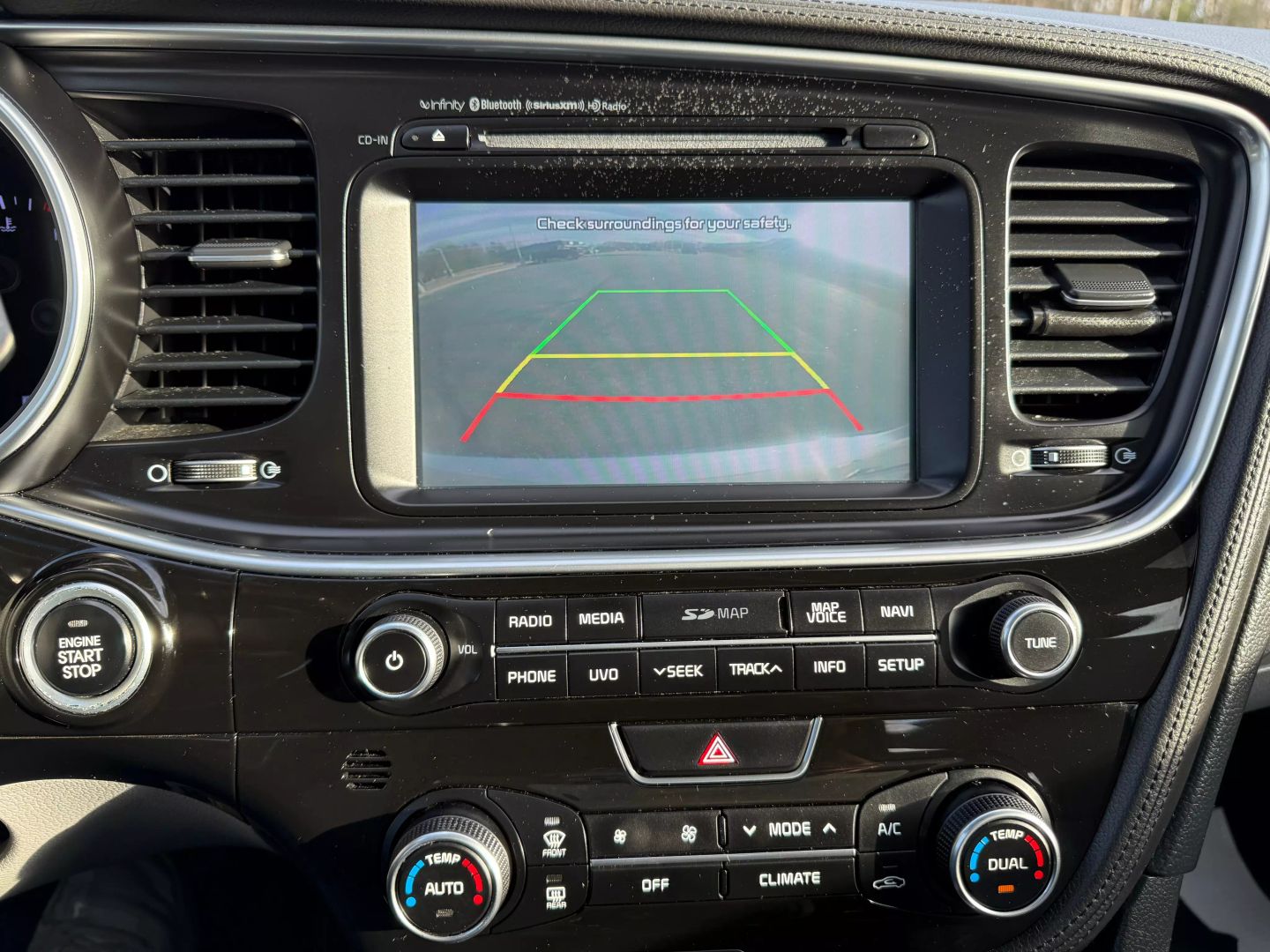 2015 Kia Optima - Image 18