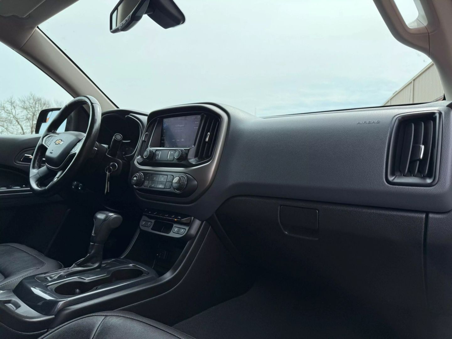 2020 Chevrolet Colorado Crew Cab - Image 21