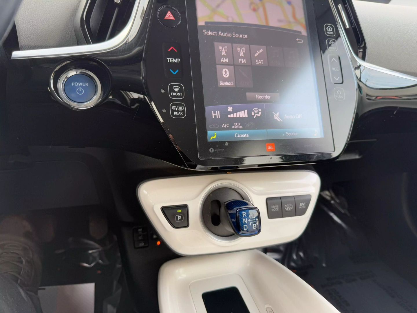 2017 Toyota Prius Prime - Image 41