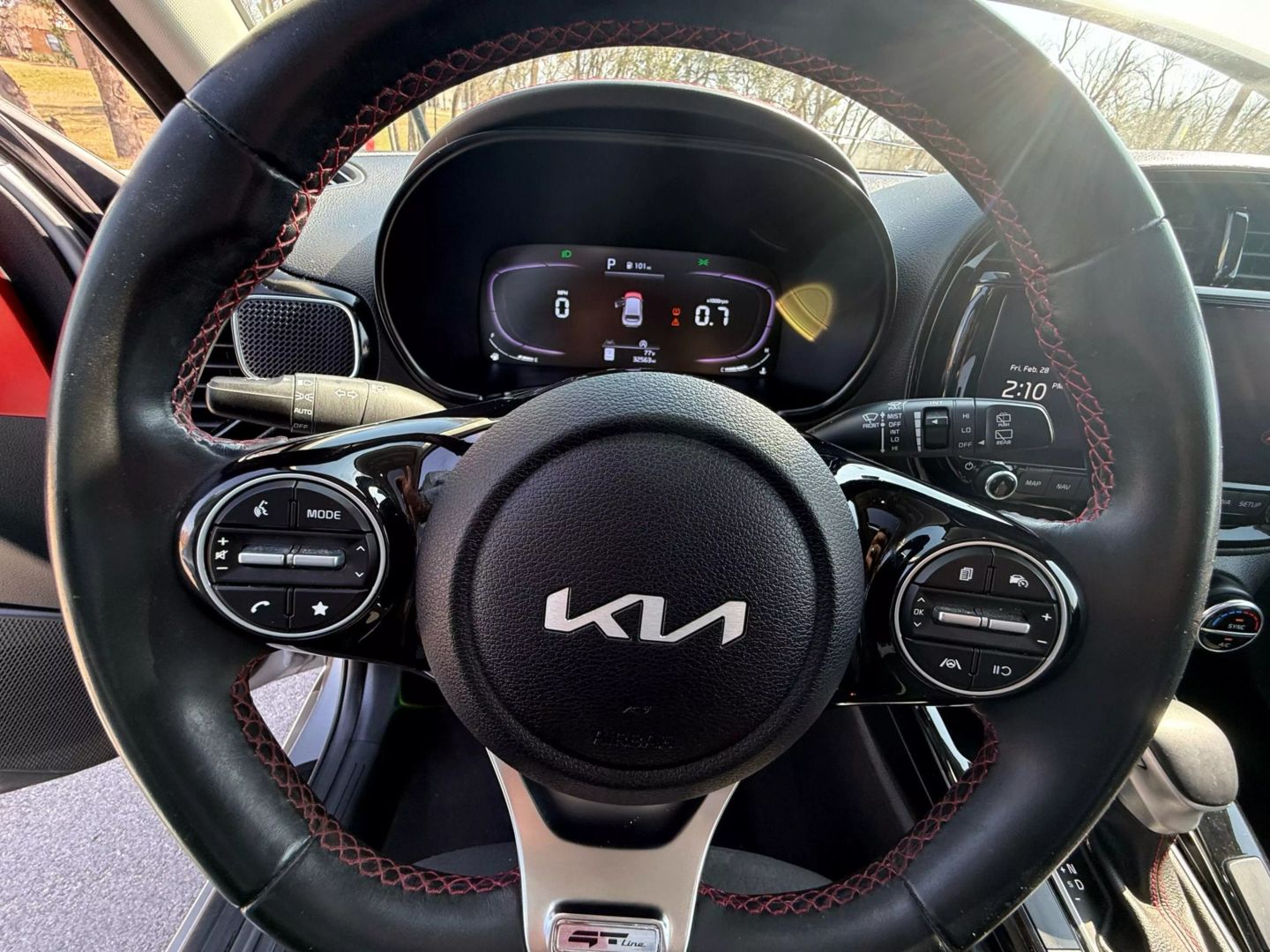 2023 Kia Soul - Image 11