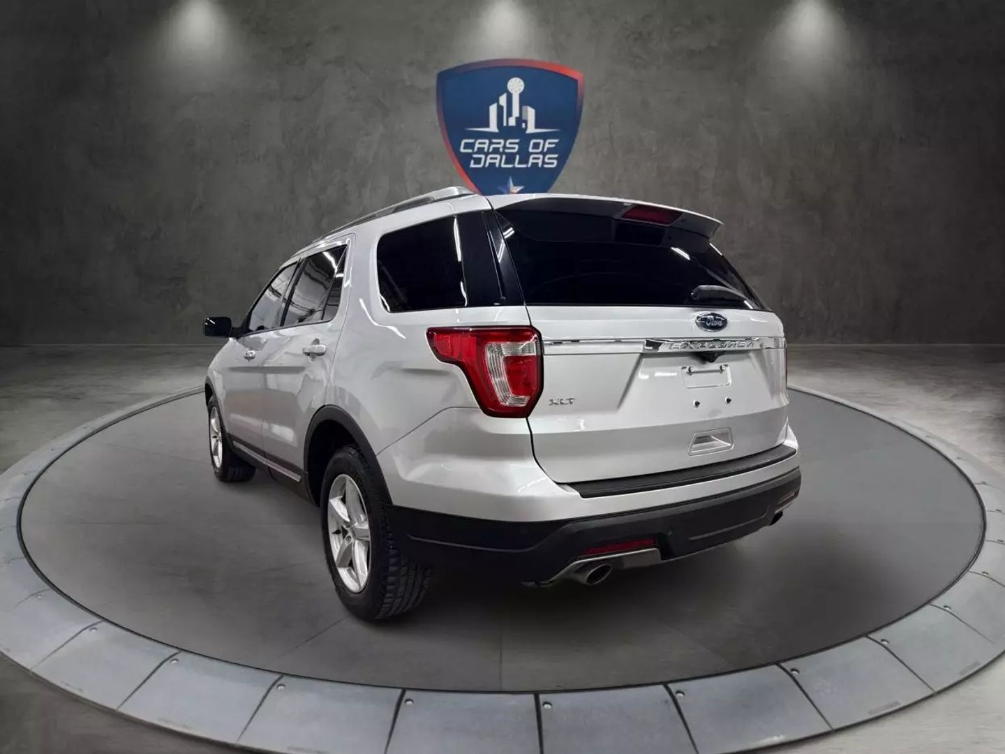 2018 Ford Explorer - Image 3