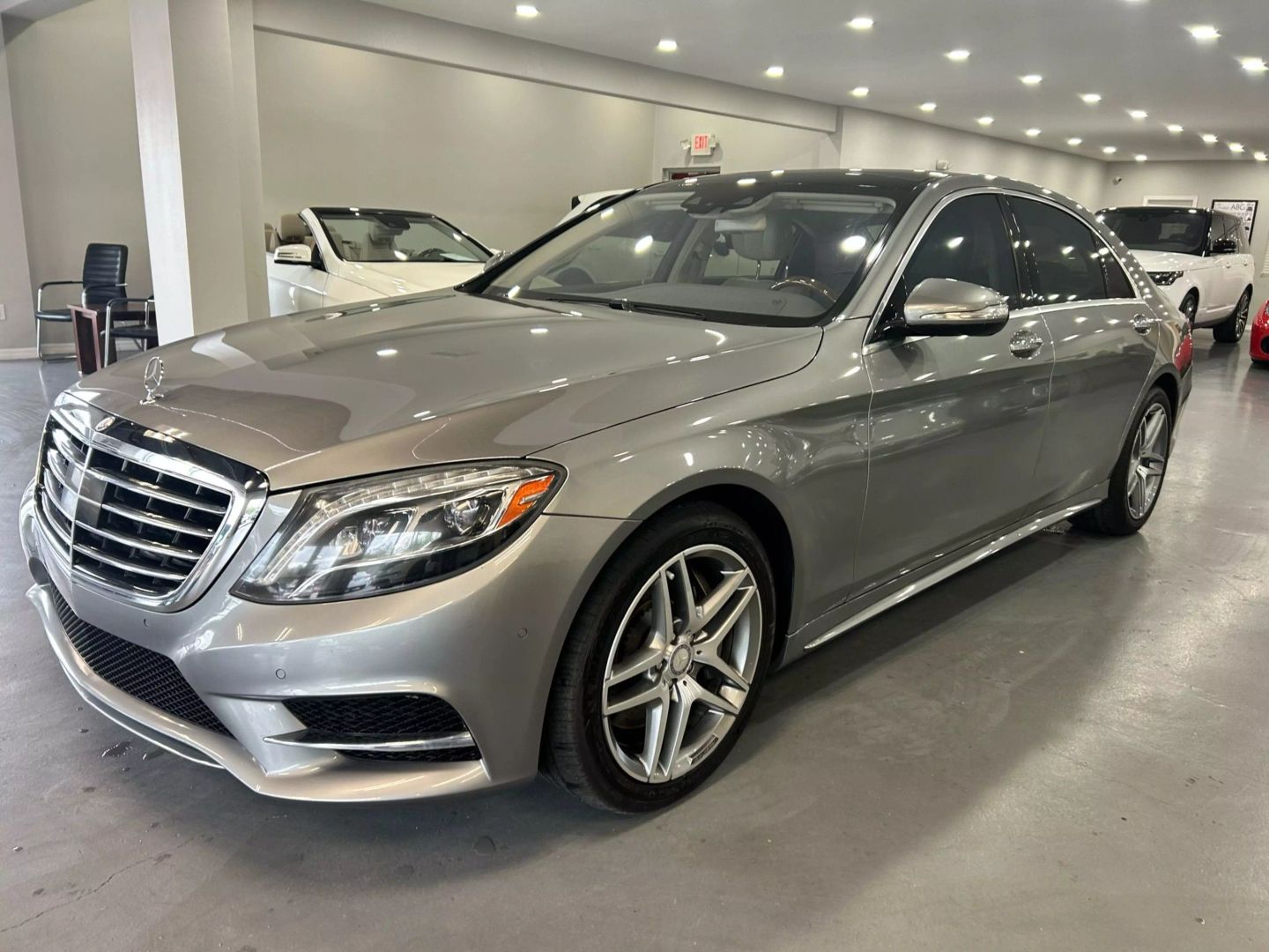 2014 Mercedes-benz S-class S 550 Sedan 4d - Image 3