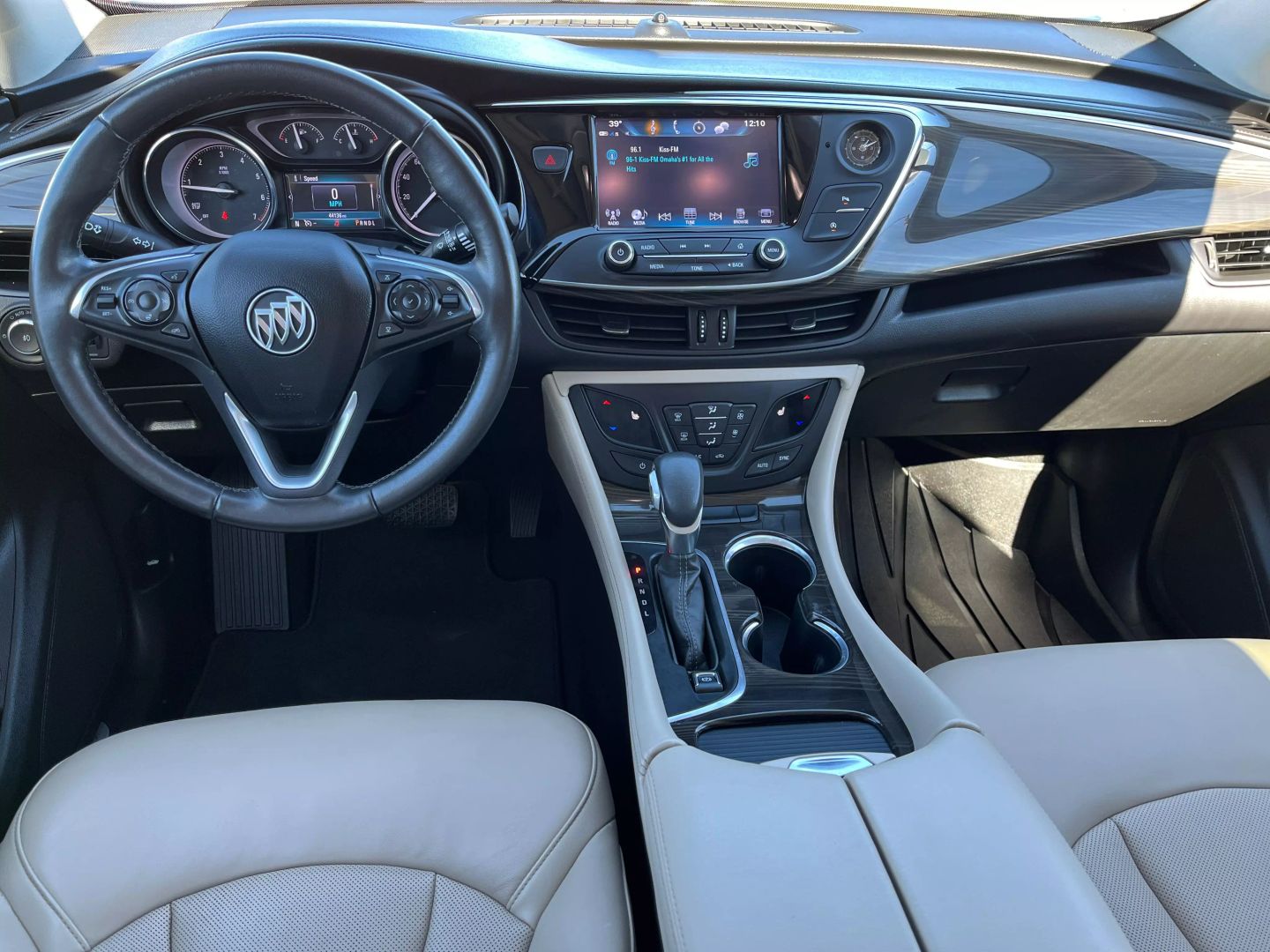 2020 BUICK ENVISION SUV 4-CYL, 2.5 LITER ESSENCE SPORT UTILITY 4D