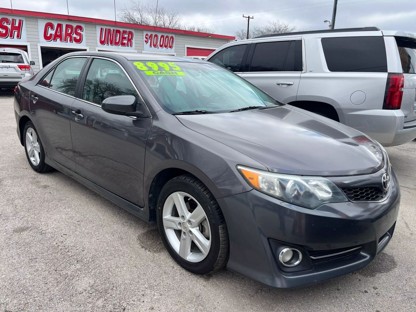 Used 2014 Toyota Camry SE with VIN 4T1BF1FK5EU757252 for sale in San Antonio, TX