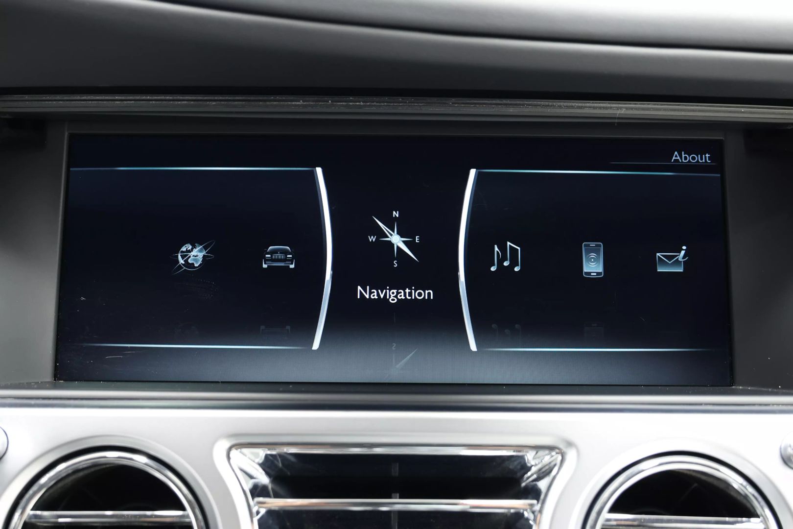 2019 Rolls-royce Ghost - Image 33