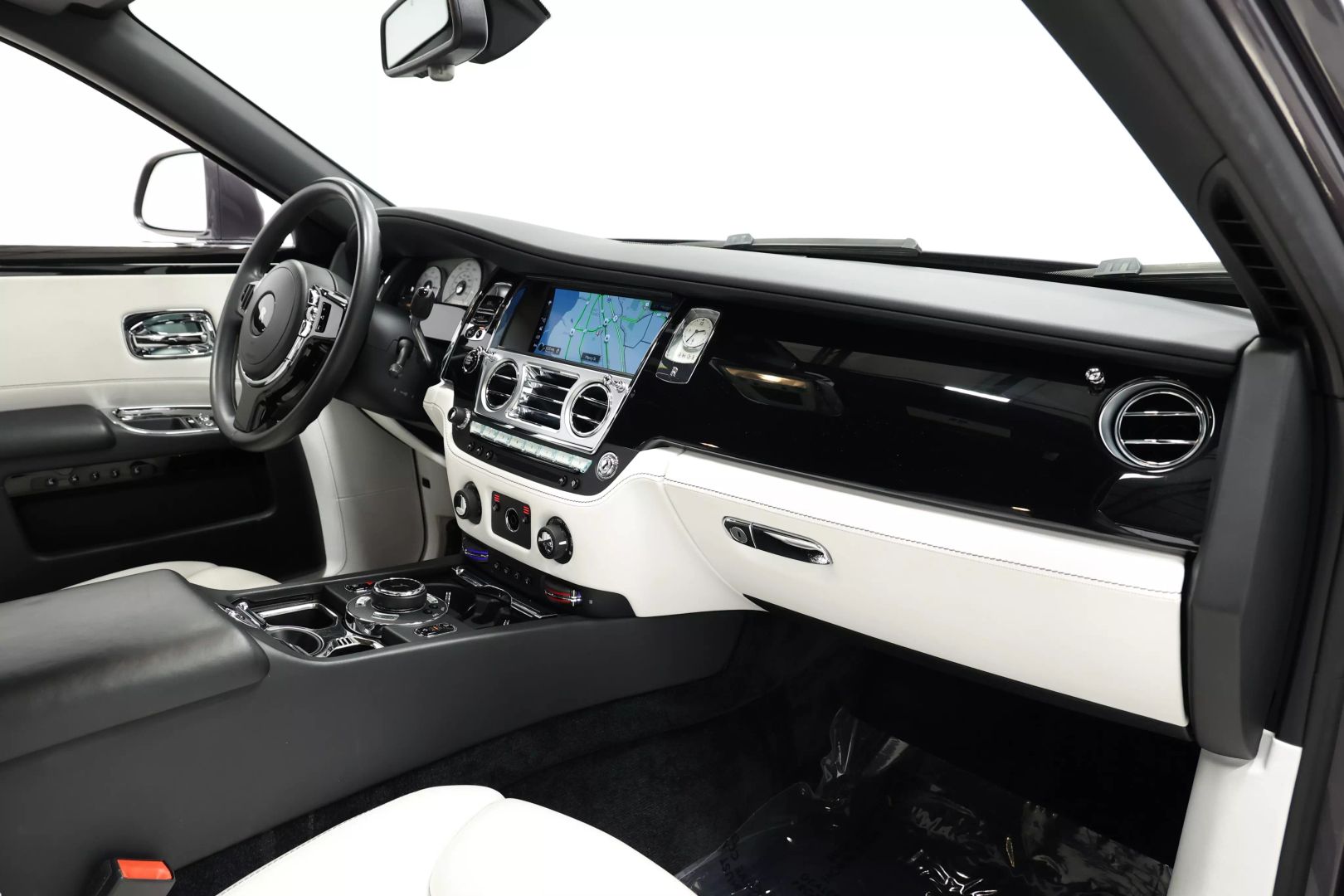 2019 Rolls-royce Ghost - Image 96
