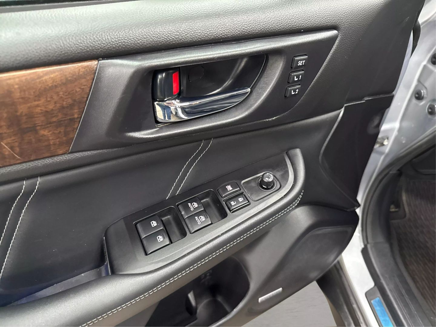 2019 Subaru Outback - Image 30