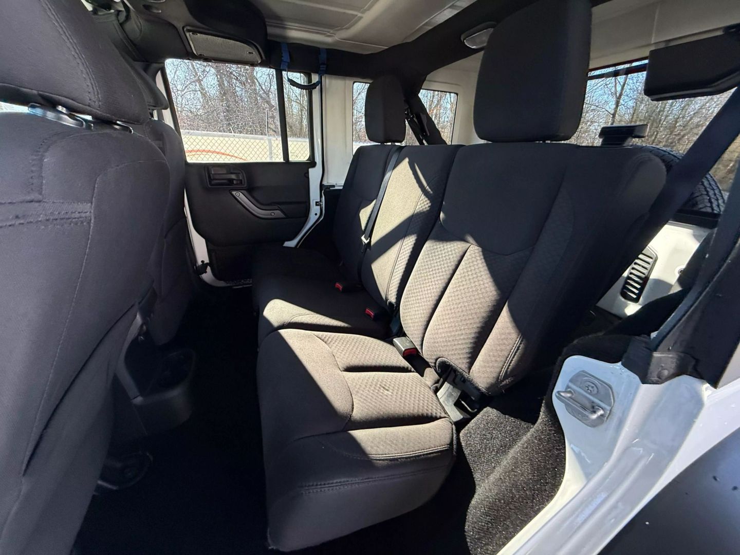 2017 Jeep Wrangler Unlimited - Image 19