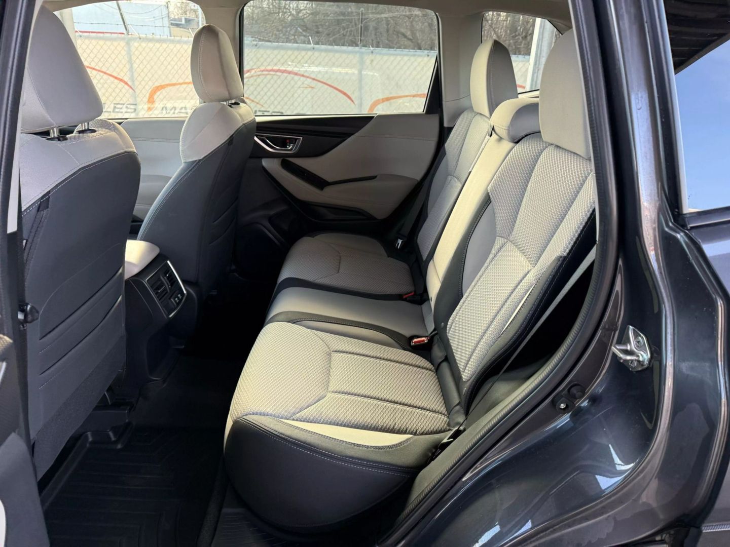 2023 Subaru Forester - Image 18