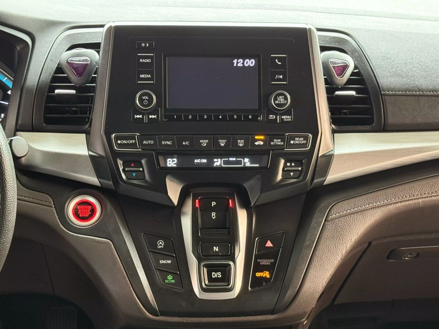 2021 Honda Odyssey - Image 28