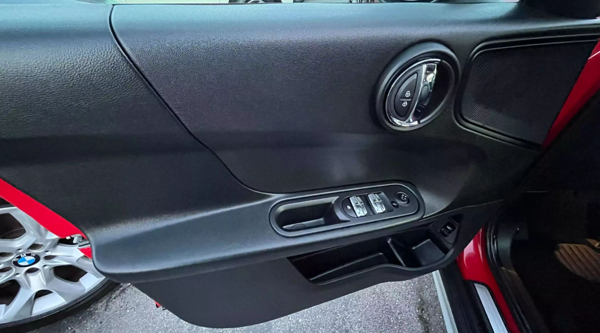 2019 Mini Countryman  Vin: Wmzys7c52k3f46249 Stock Id: F46249 - Image 9