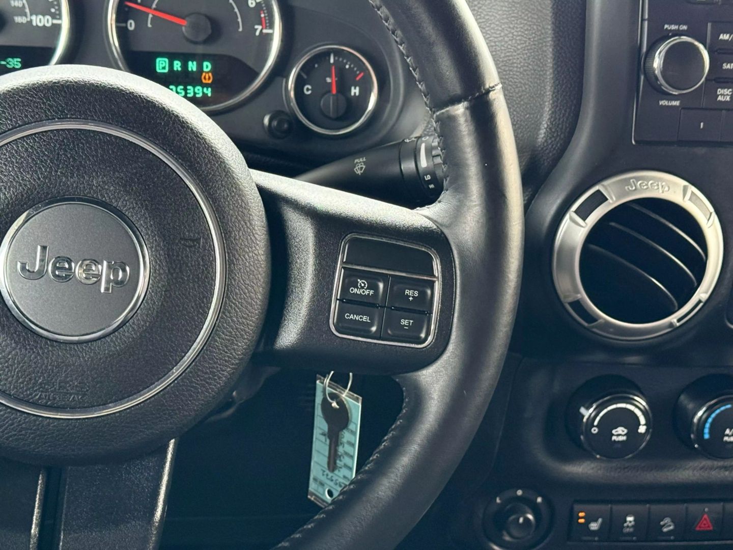 2014 Jeep Wrangler - Image 34