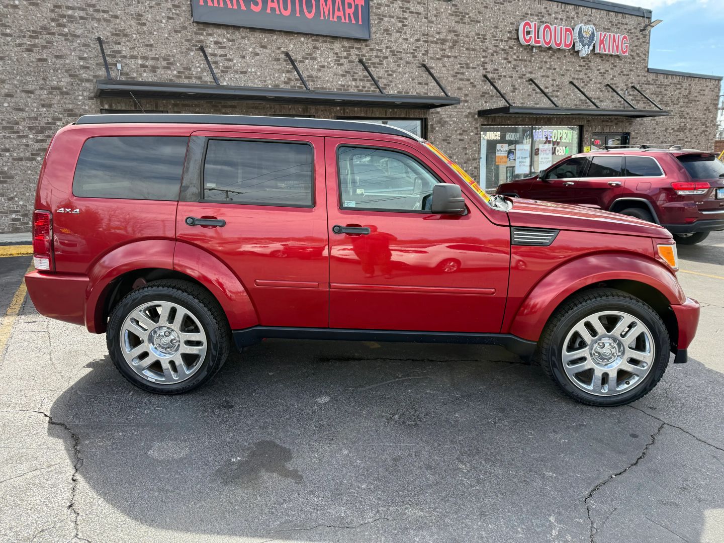 Image 2 of 2011 DODGE NITRO