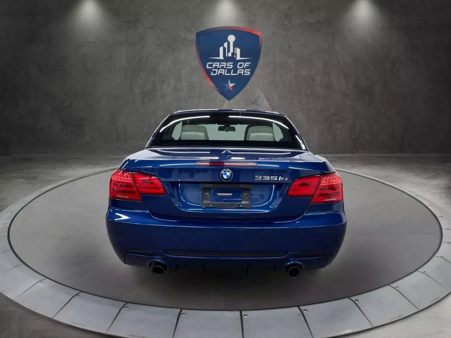 2011 Bmw 3 Series - Image 4